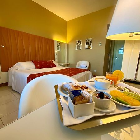 Barion Hotel & Congressi Luaran gambar